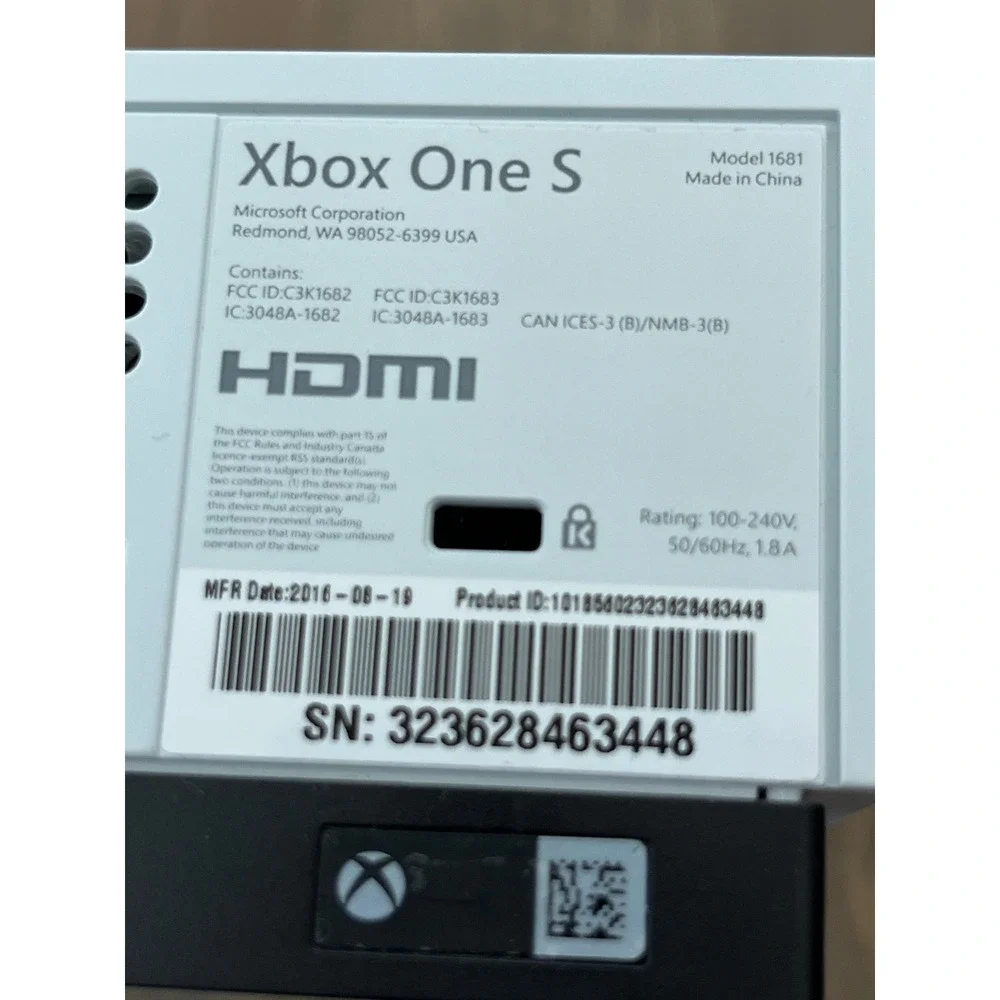 Microsoft Xbox One S 500GB Console Model 1681 Robot White w/ Power & HDMI Cables